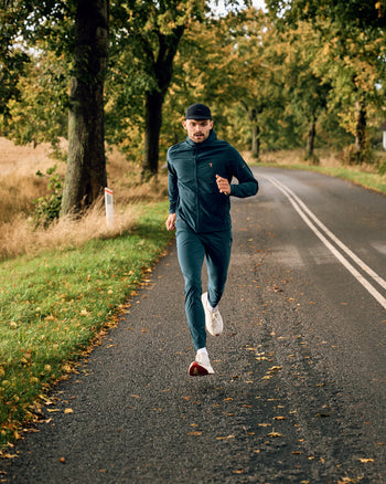 Lookbook Sonic Running Thermal Pants Men 15