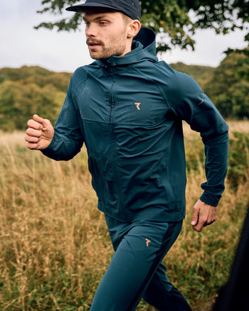 Lookbook Sonic Running Thermal Jacket Men 19