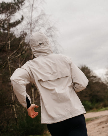 Lookbook Phantom Running Rain Jacket Women 52