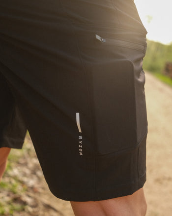 Lookbook Venture Gravel Shorts Men 18