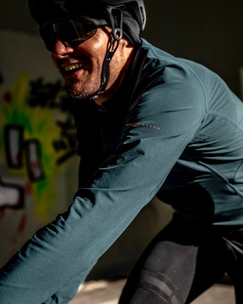 Lookbook Venom Cycling Thermal Jacket Men 5