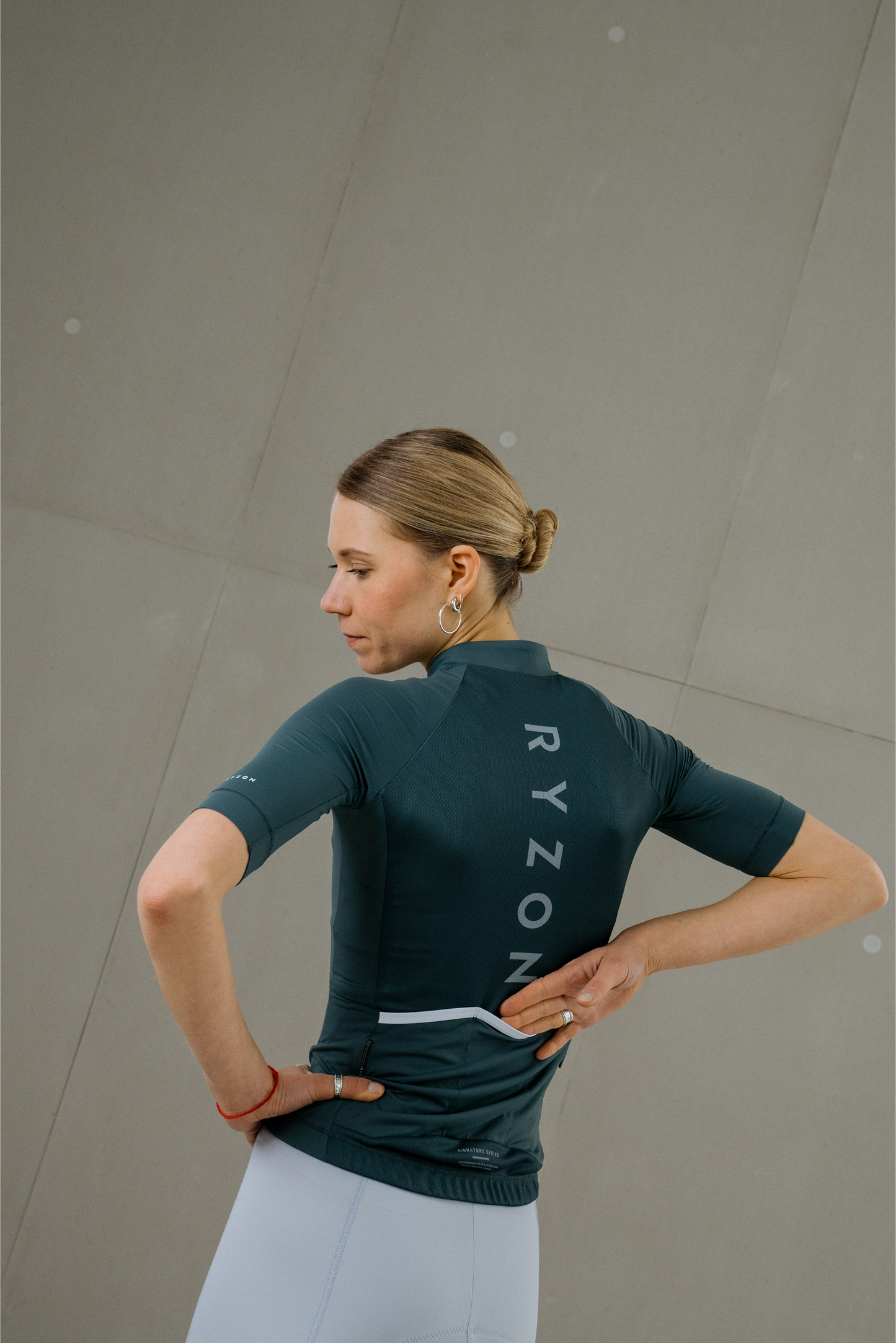 Signature Cycling Jersey Women