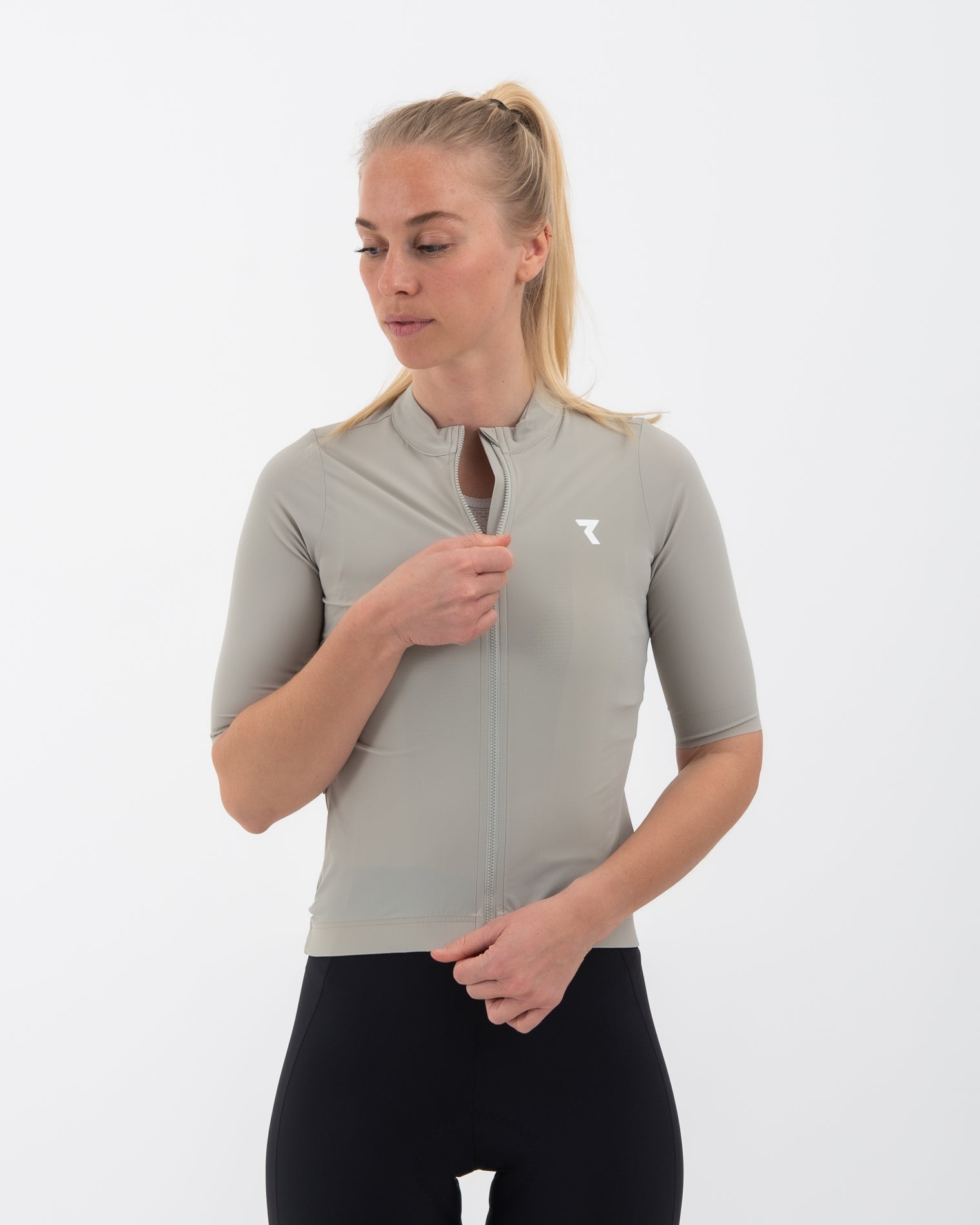 Cycling Upper Body Essentials Bundle Women