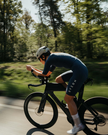 Lookbook Myth Triathlon Aero Sleeve Suit Women 27