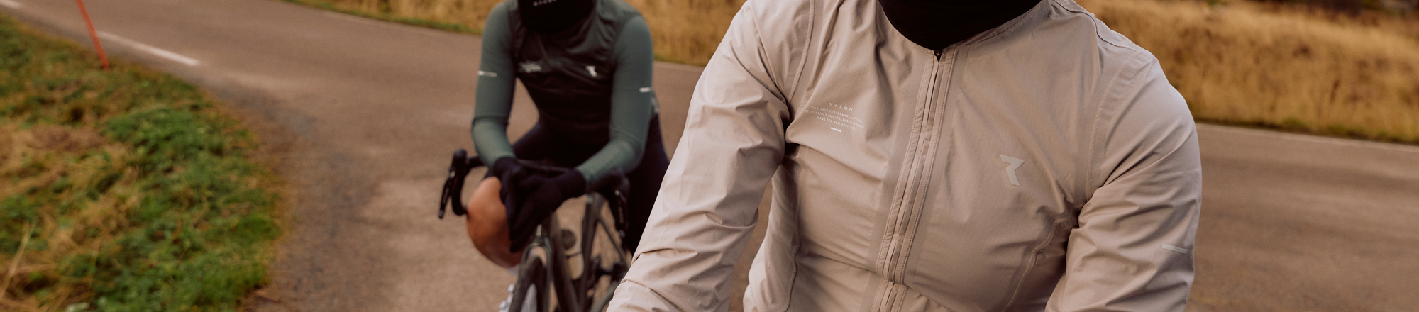 Road bike rain jacket