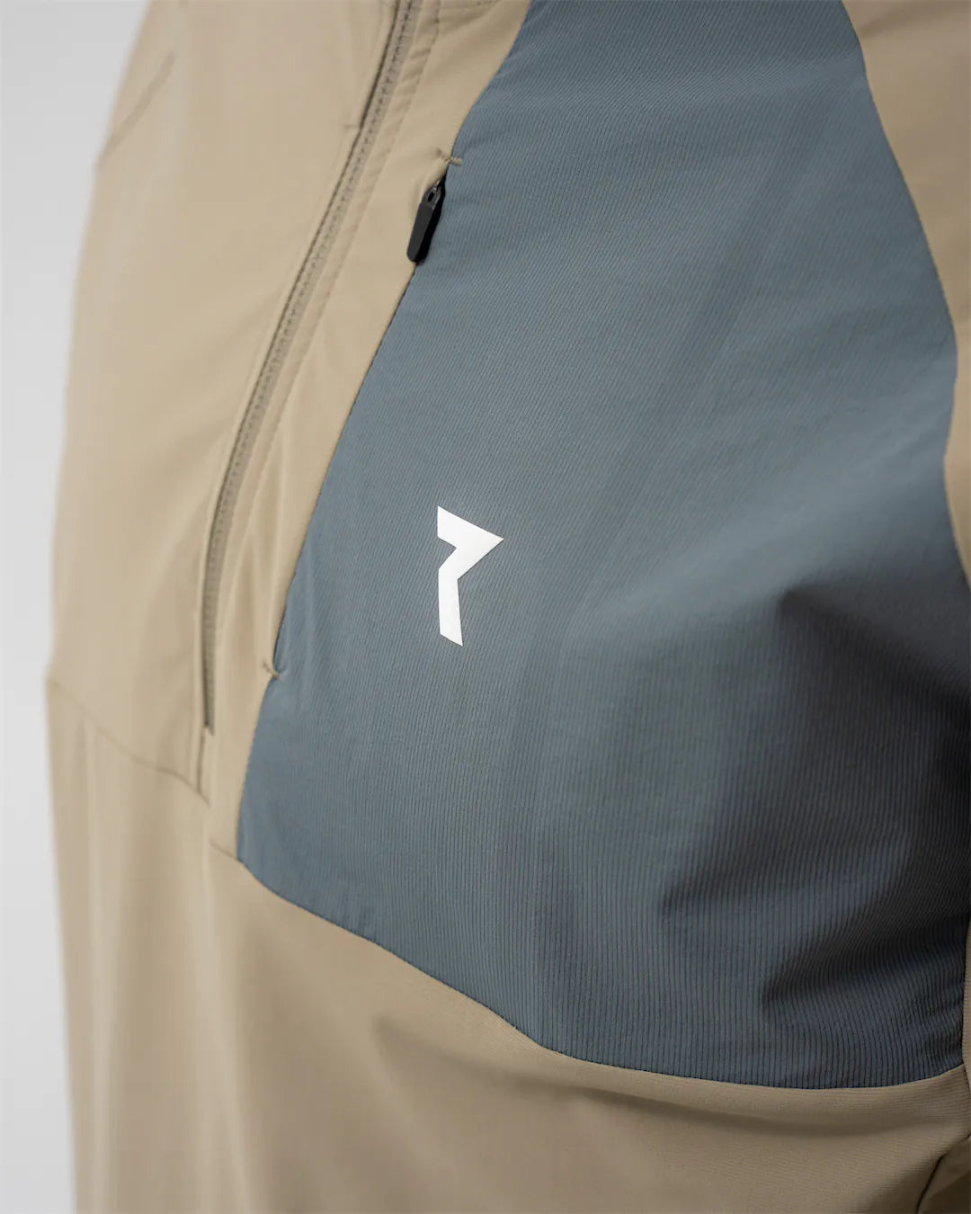 Phantom Running Thermal Quarter Zip Men