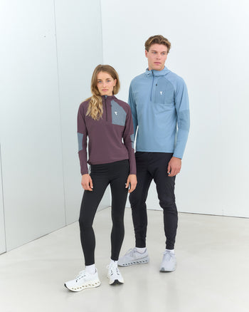 Lookbook Phantom Running Thermal Quarter Zip Women 7