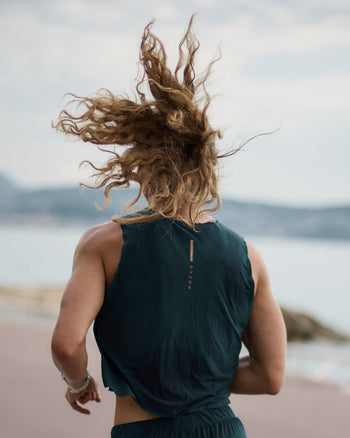 Lookbook Sonic Running Tank Women 21