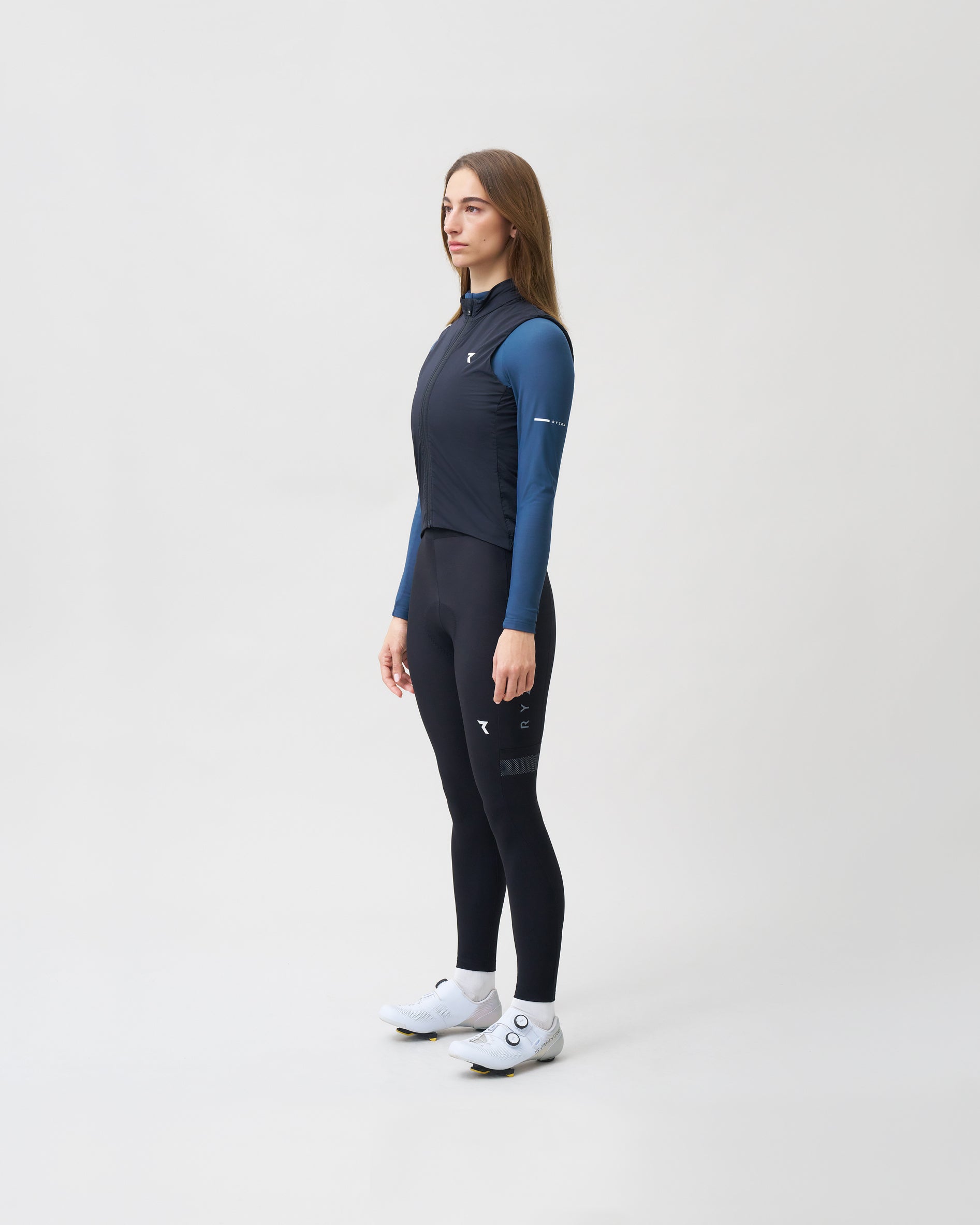 TCA Mannen Flyweight Winddicht Hardloop Fiets Gilet met Ritszakken - Middernacht Blauw, M TCA Mannen Flyweight Winddicht Hardloop Fiets Gilet met Ritszakken - Middernacht Blauw, M