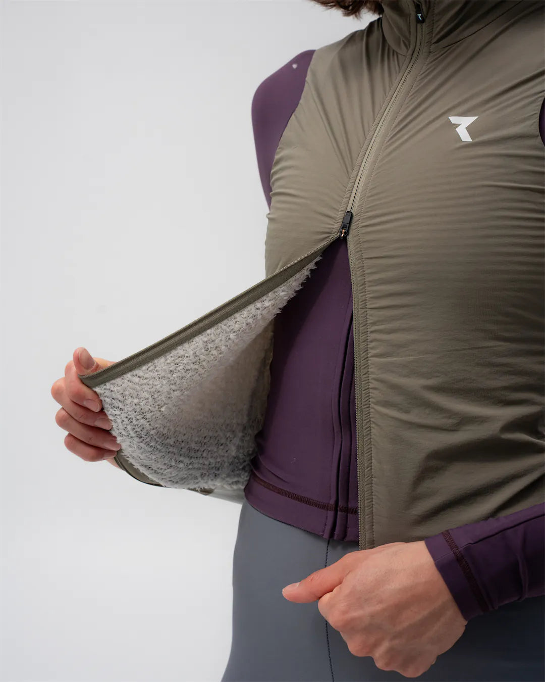 Signature Cycling Insulated Gilet Women