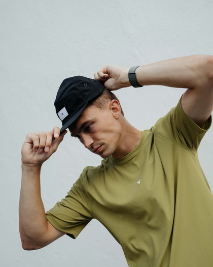 Lookbook Aura Performance Light Cap 10