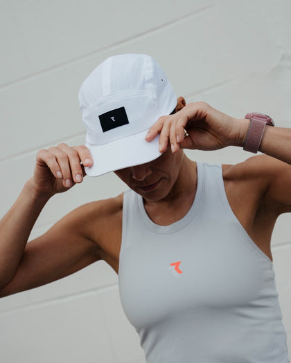 Lookbook Aura Performance Light Cap 9