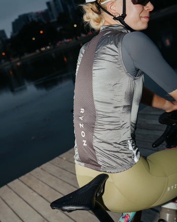 Lookbook Signature Cycling Gilet Women 34