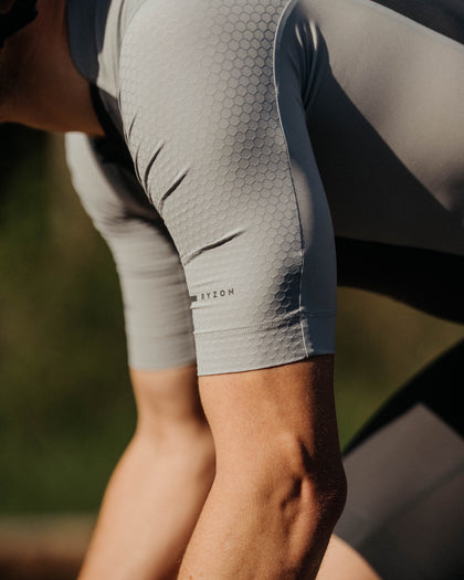 Lookbook Myth Triathlon Aero Sleeve Suit Men 1st Generation 27