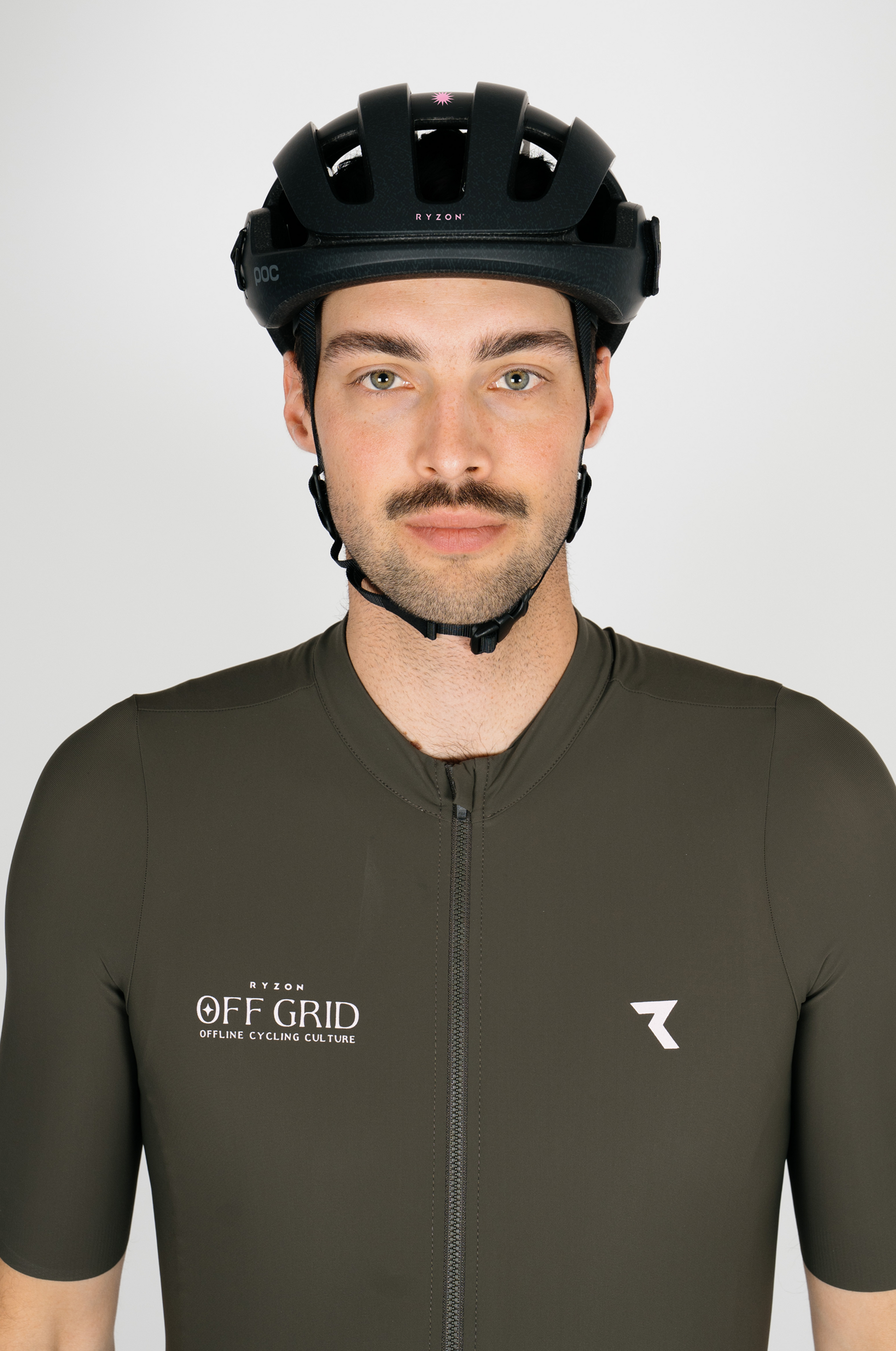 poc fahrradhelm gravel Off Grid RYZON x POC Omne Ultra MIPS Gravel Cycling Helmet