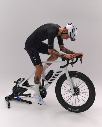 Lookbook Signature Cycling Suit Men 8