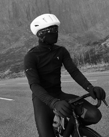 Lookbook Aura Merino Neck Tube 6