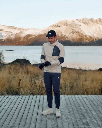 Lookbook Phantom Running Thermal Quarter Zip Men 46