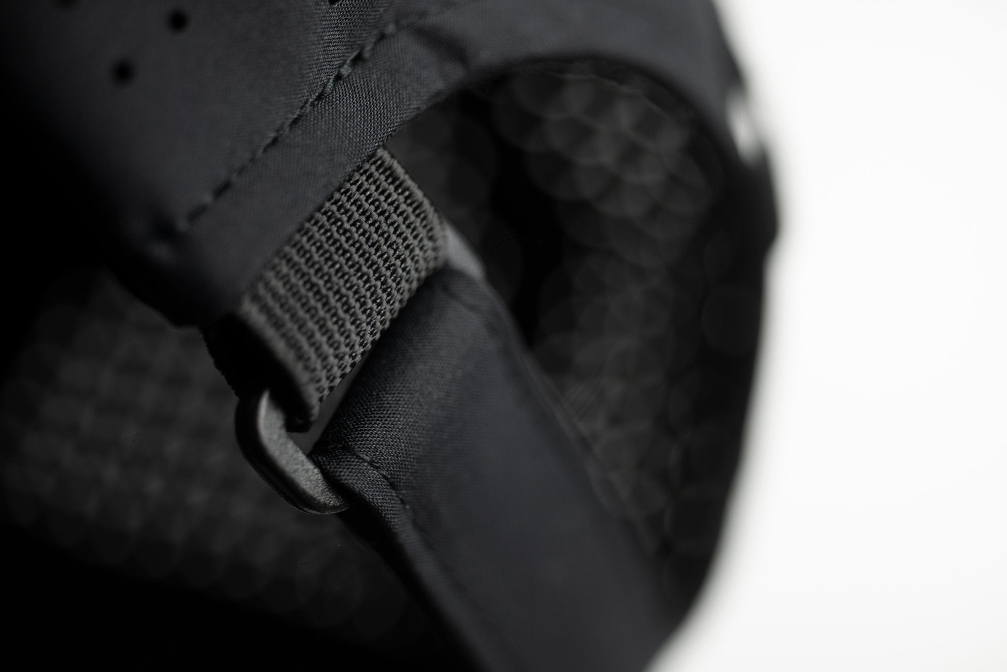 Performance Tech Cap Aura Seamless Tech Cap - RYZON